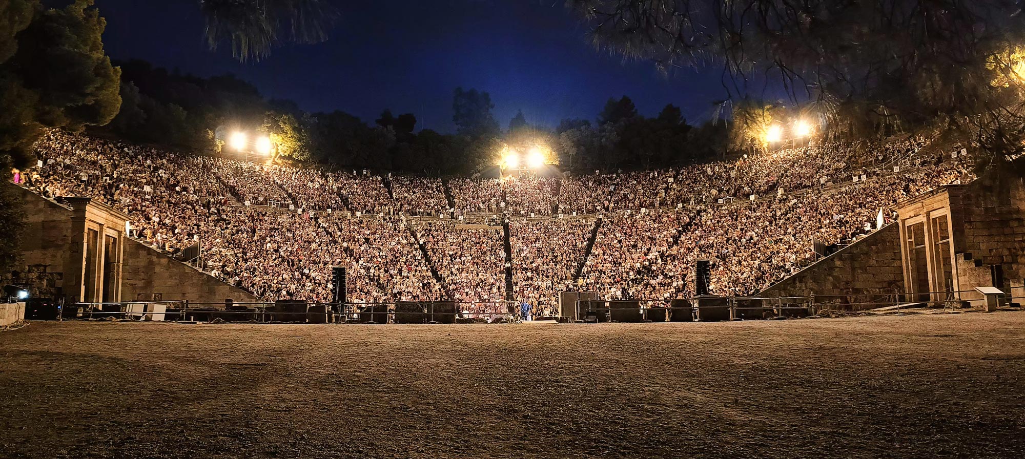OEDIPUS-2025-EPIDAURUS----photo-credit-Aris-Asproulis